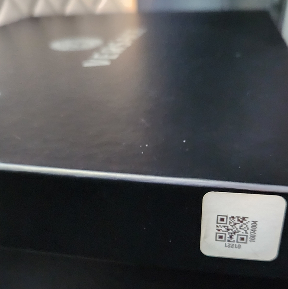 VERSACE TRIGRECA WOMEN’S SNEAKER - Picture 12 of 13